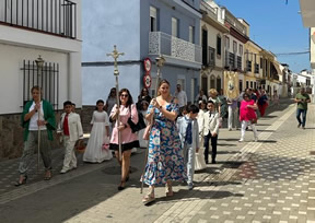 Procesin del Corpus en Alcolea, altar en la casa de Hermandad, 11JUN23.